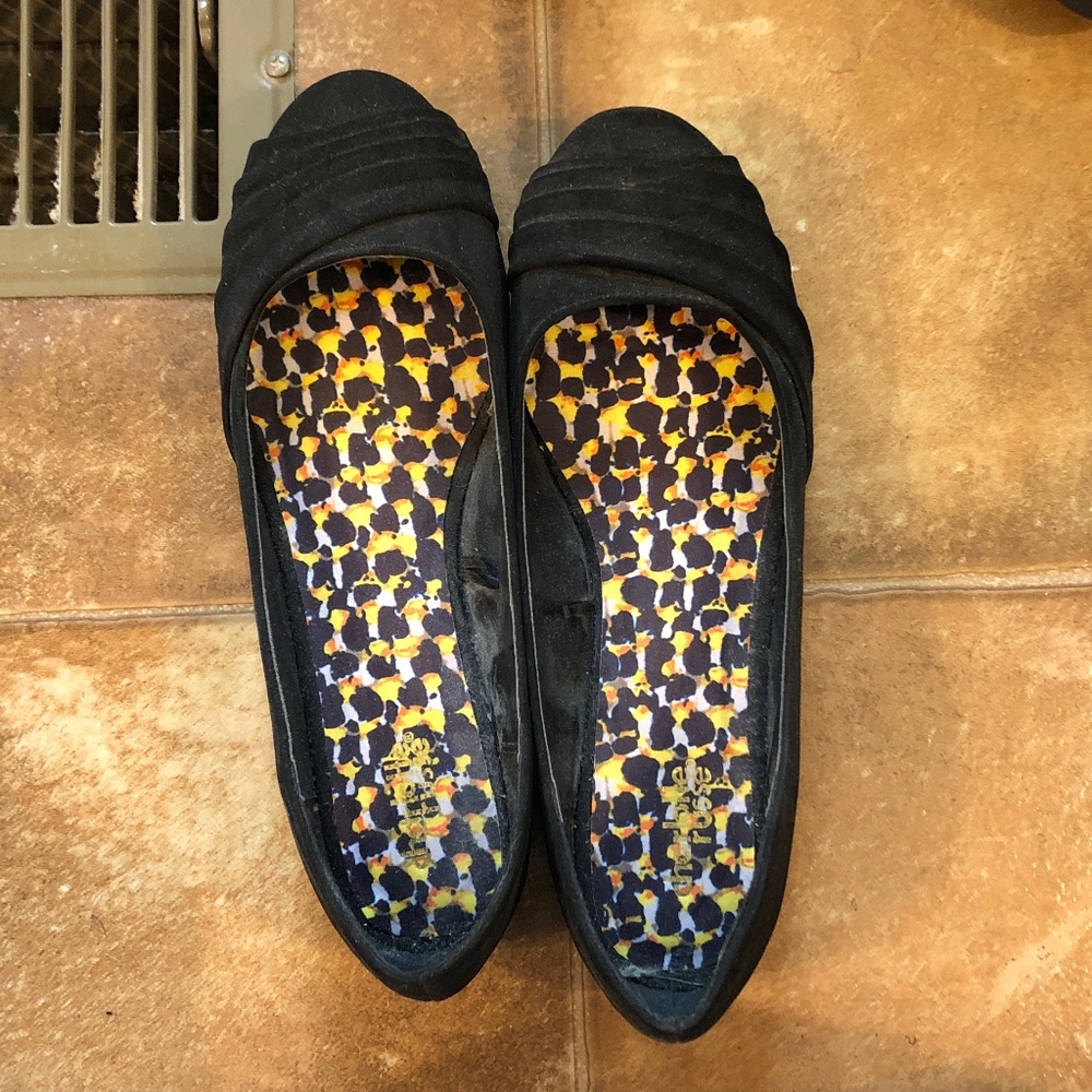 Charlotte Russe Flats size 8